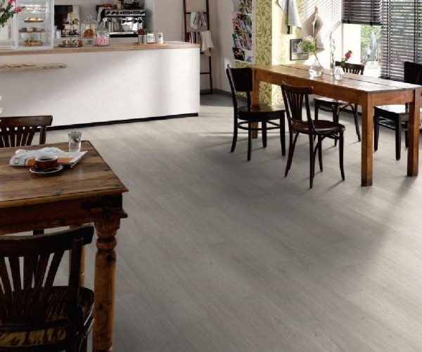 Ламинат Egger EPL143 ДУБ ЧЕЗЕНА БЕЛЫЙ
